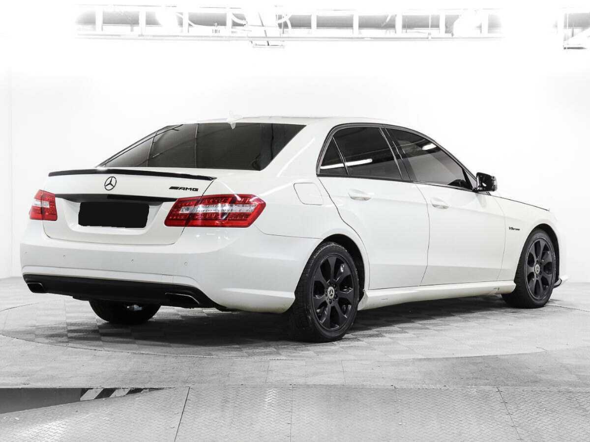 Mercedes-Benz E-Класс с пробегом — 2012 год. Фото: #4