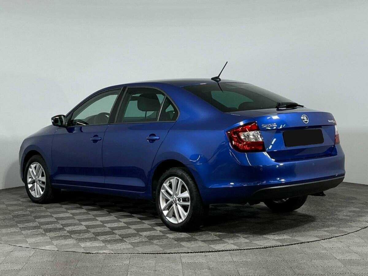 Skoda Rapid с пробегом — 2019 год. Фото: #6