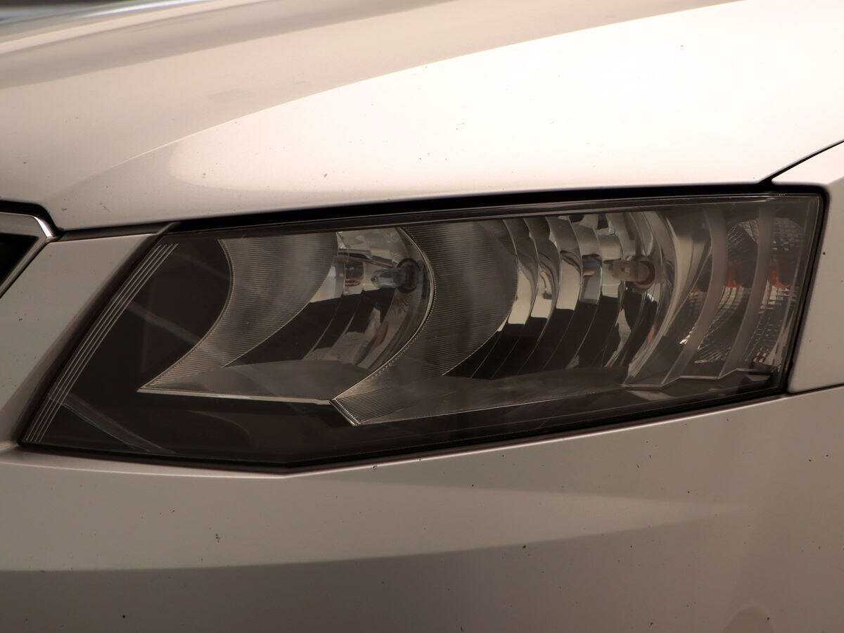 Skoda Octavia с пробегом — 2013 год. Фото: #20