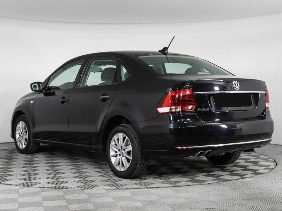 Volkswagen Polo с пробегом — 2017 год. Фото: #3