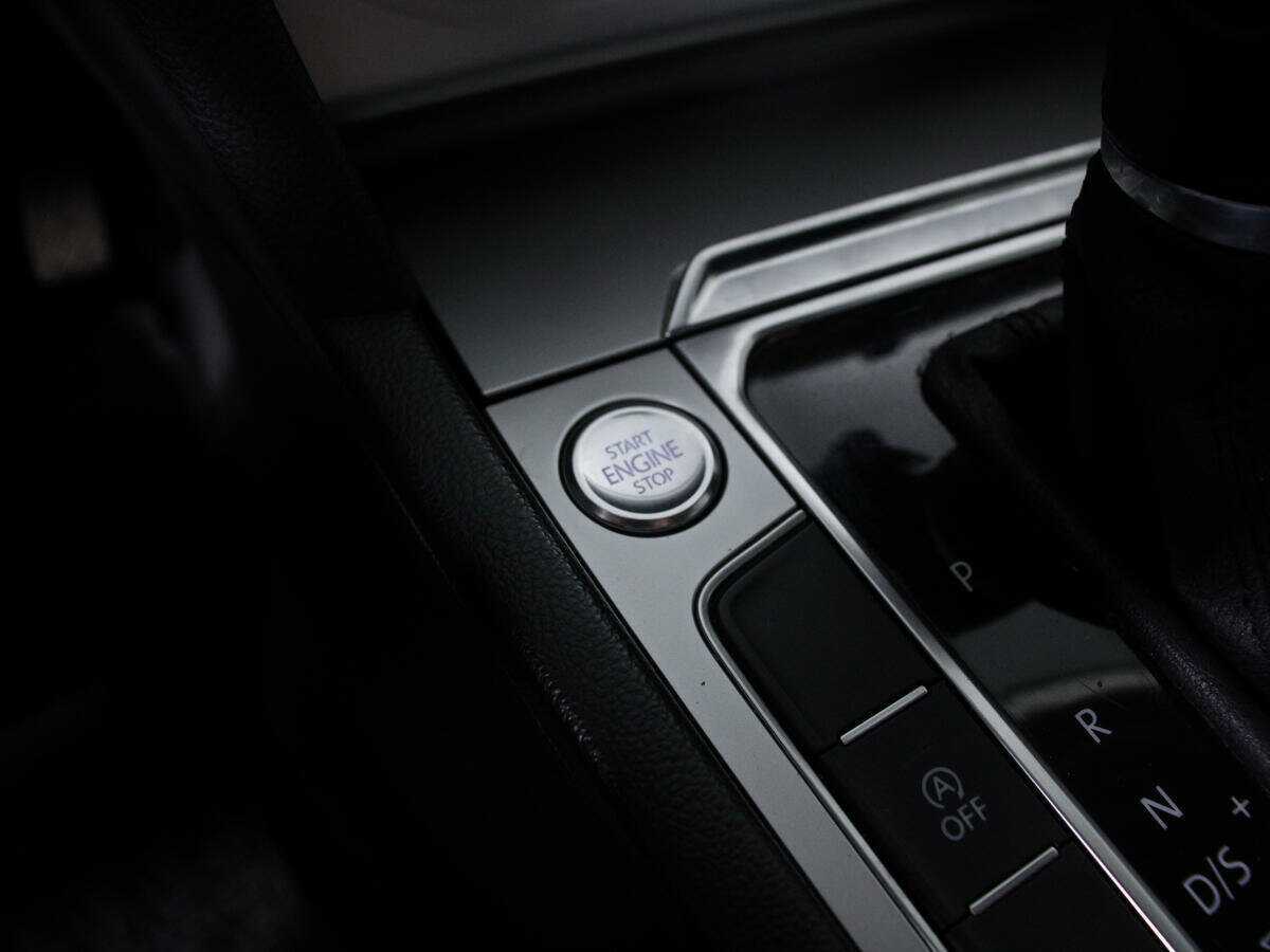 Volkswagen Passat с пробегом — 2018 год. Фото: #17