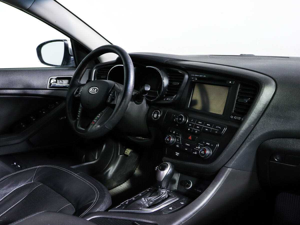 Kia Optima с пробегом — 2012 год. Фото: #6