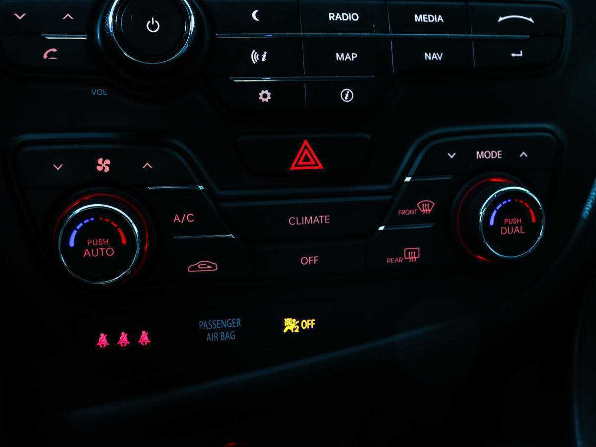 Kia Optima с пробегом — 2012 год. Фото: #14