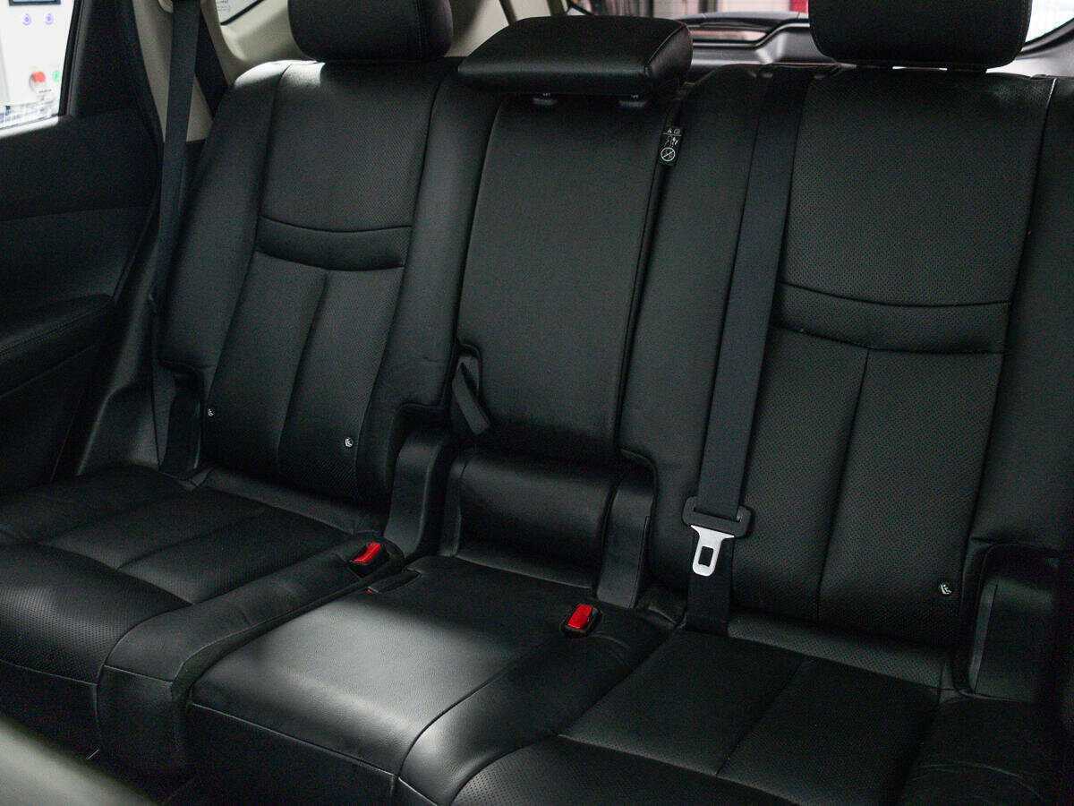 Nissan X-Trail с пробегом — 2016 год. Фото: #13