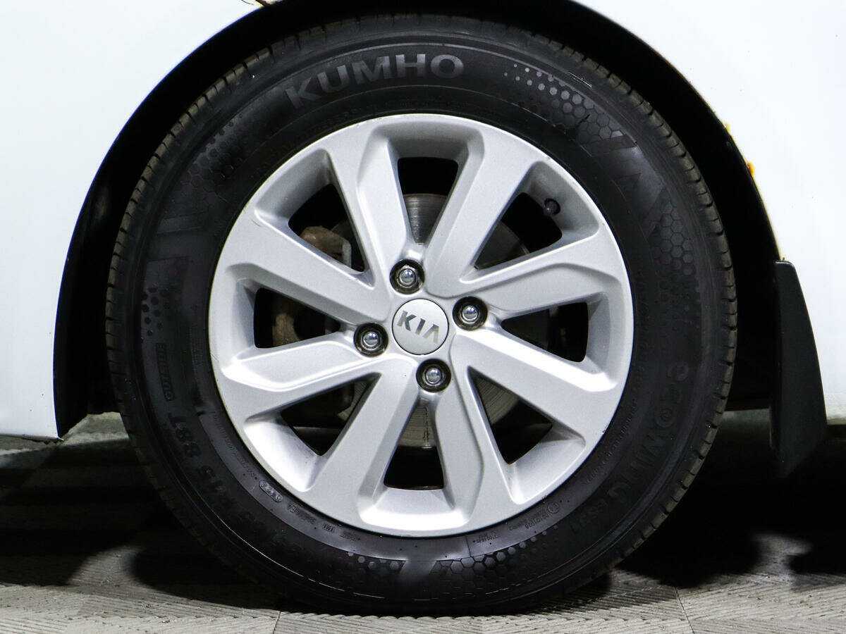 Kia Rio с пробегом — 2016 год. Фото: #15