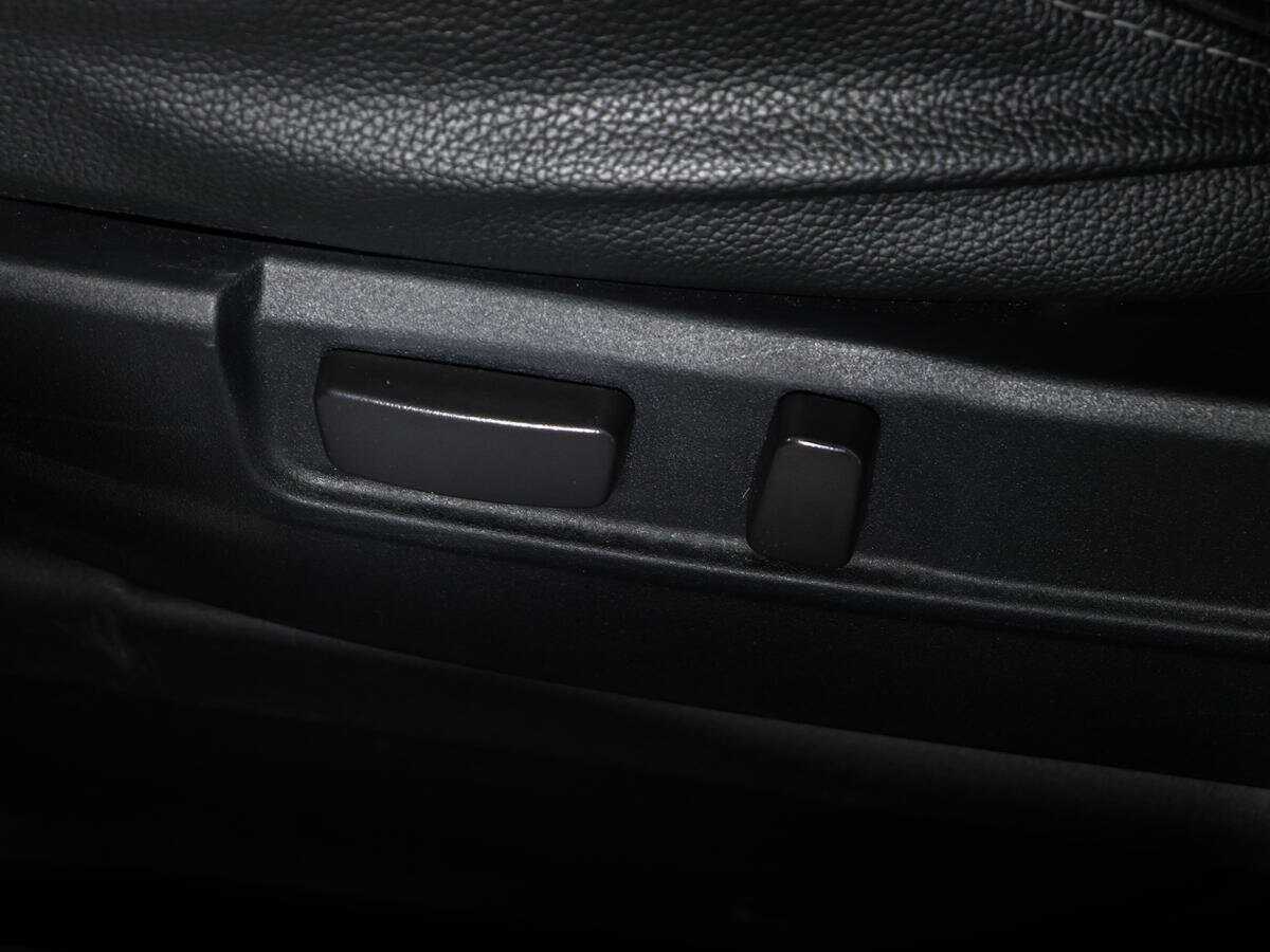 Mitsubishi Outlander с пробегом — 2013 год. Фото: #16