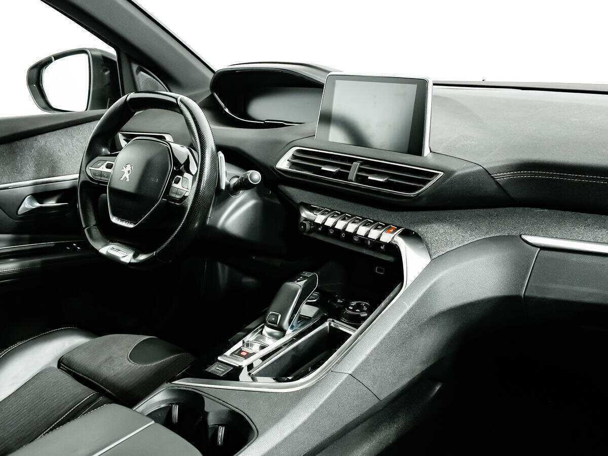 Peugeot 3008 с пробегом — 2017 год. Фото: #7