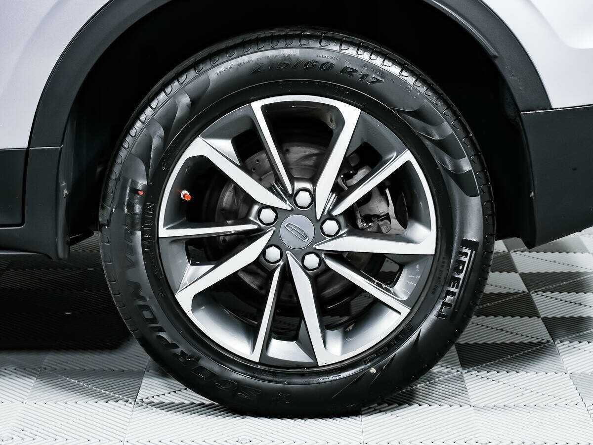 Geely Coolray с пробегом — 2020 год. Фото: #13