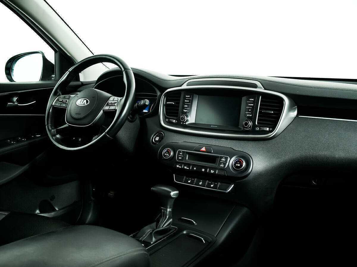 Kia Sorento с пробегом — 2019 год. Фото: #8