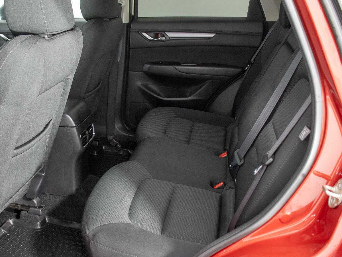 Mazda CX-5 с пробегом — 2017 год. Фото: #10