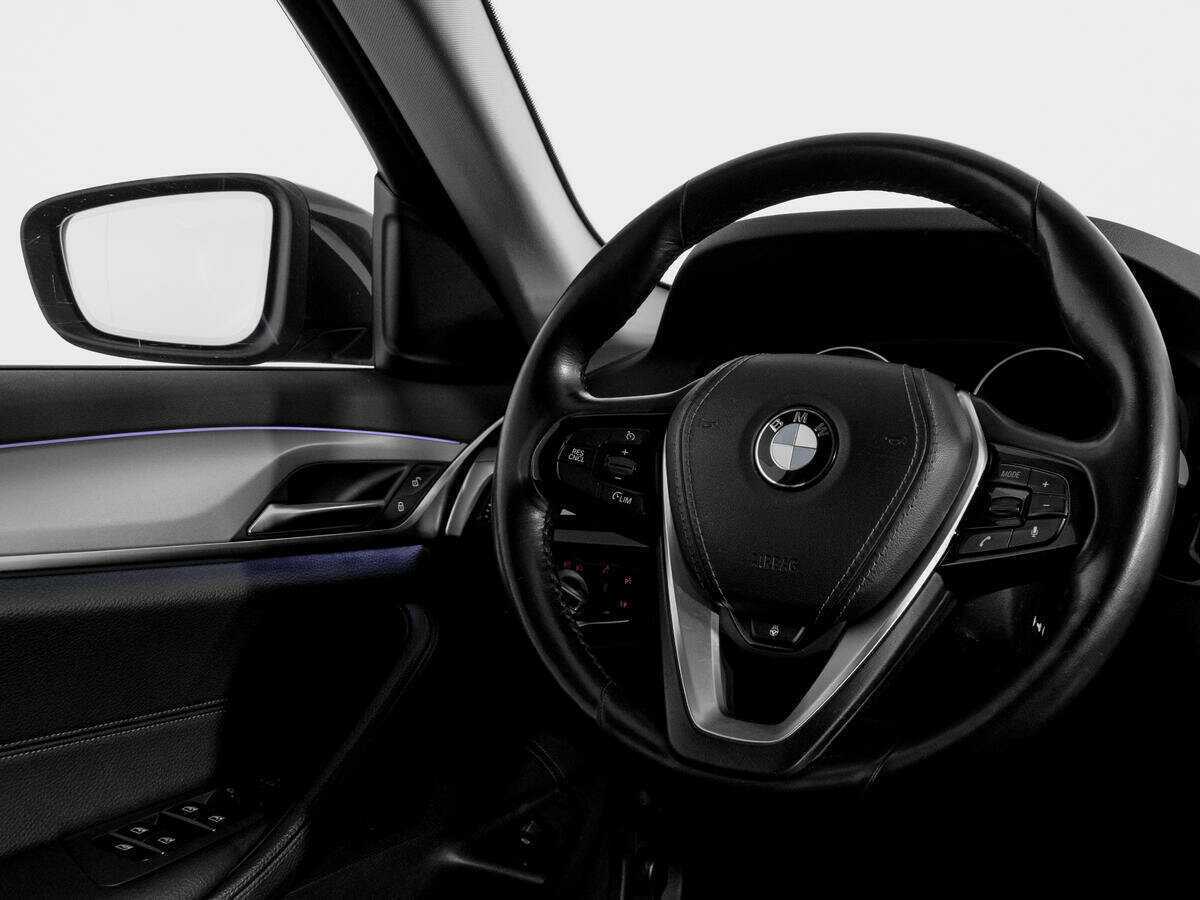 BMW 5 серии с пробегом — 2018 год. Фото: #14