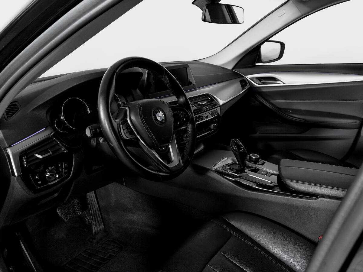 BMW 5 серии с пробегом — 2018 год. Фото: #15