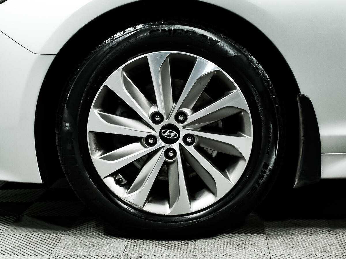 Hyundai Sonata с пробегом — 2014 год. Фото: #13