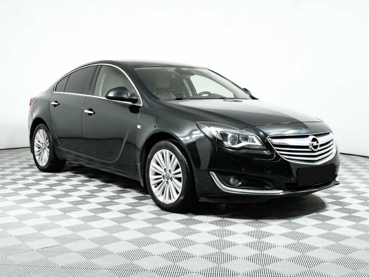 Opel Insignia с пробегом — 2014 год. Фото: #2