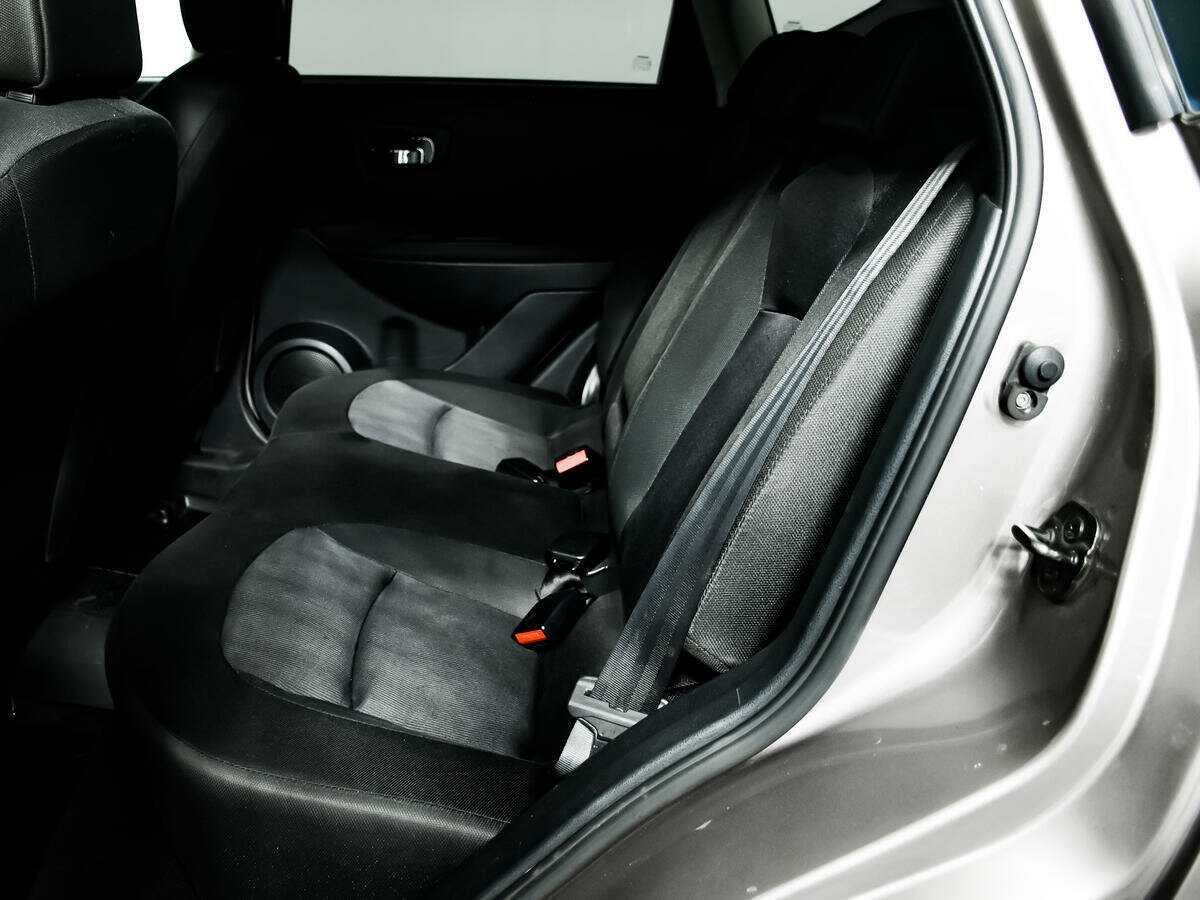 Nissan Qashqai с пробегом — 2012 год. Фото: #12