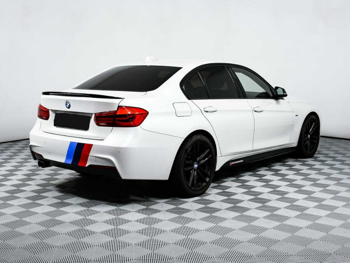BMW 3 серии с пробегом — 2016 год. Фото: #4