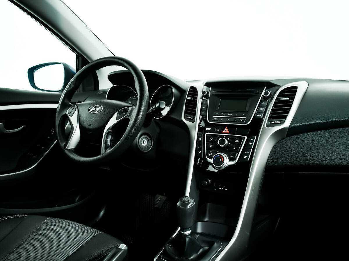Hyundai i30 с пробегом — 2014 год. Фото: #8