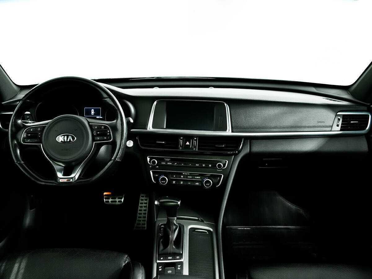 Kia Optima с пробегом — 2017 год. Фото: #10