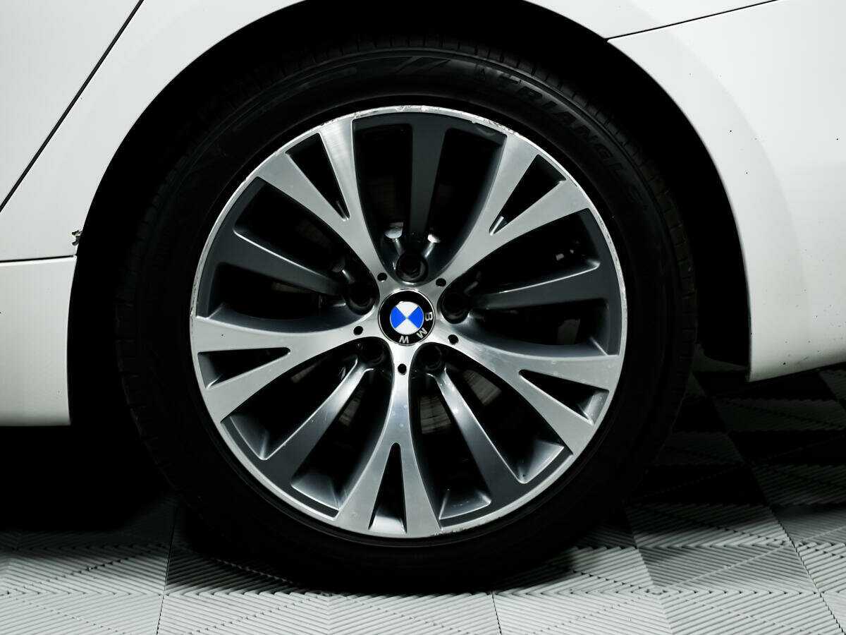 BMW 5 серии с пробегом — 2013 год. Фото: #12