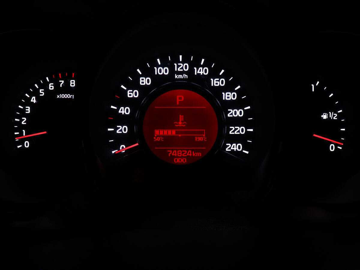 Kia Ceed с пробегом — 2016 год. Фото: #12