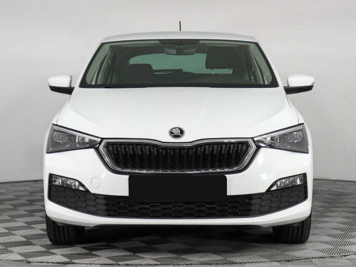 Skoda Rapid с пробегом — 2021 год. Фото: #1