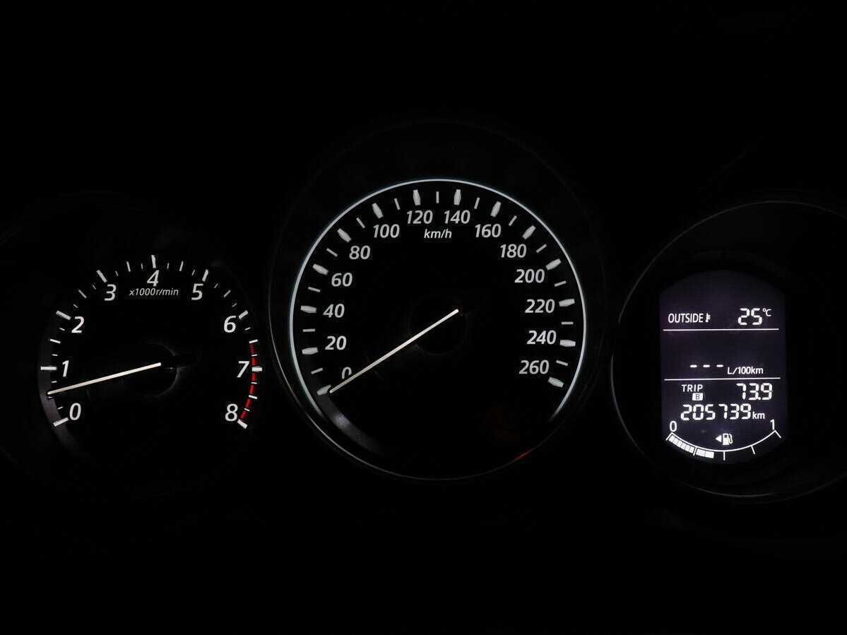 Mazda 6 с пробегом — 2013 год. Фото: #10