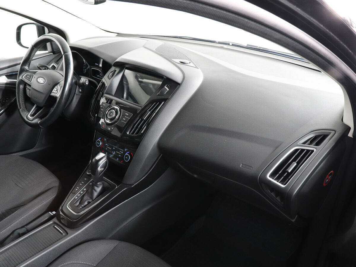 Ford Focus с пробегом — 2017 год. Фото: #9