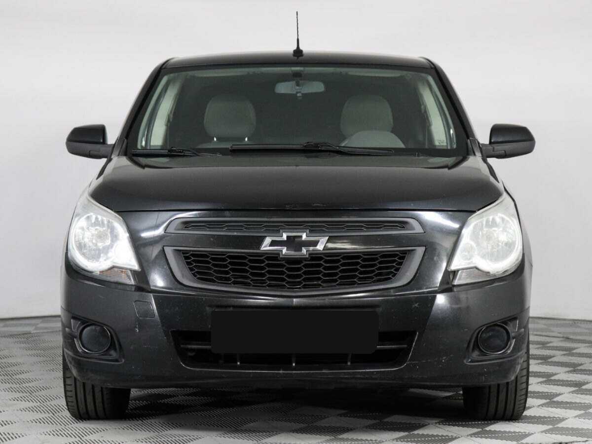 Chevrolet Cobalt с пробегом — 2013 год. Фото: #1