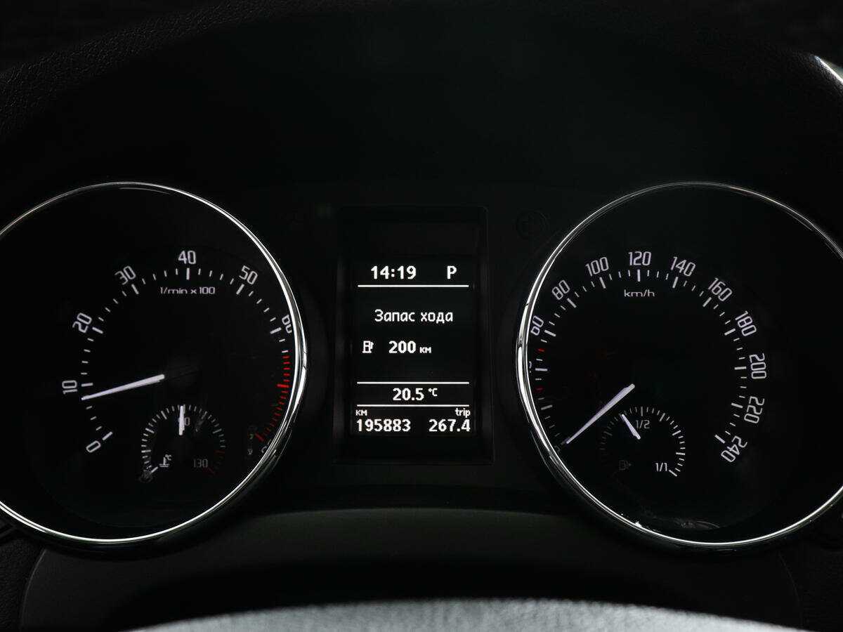 Skoda Yeti с пробегом — 2012 год. Фото: #10