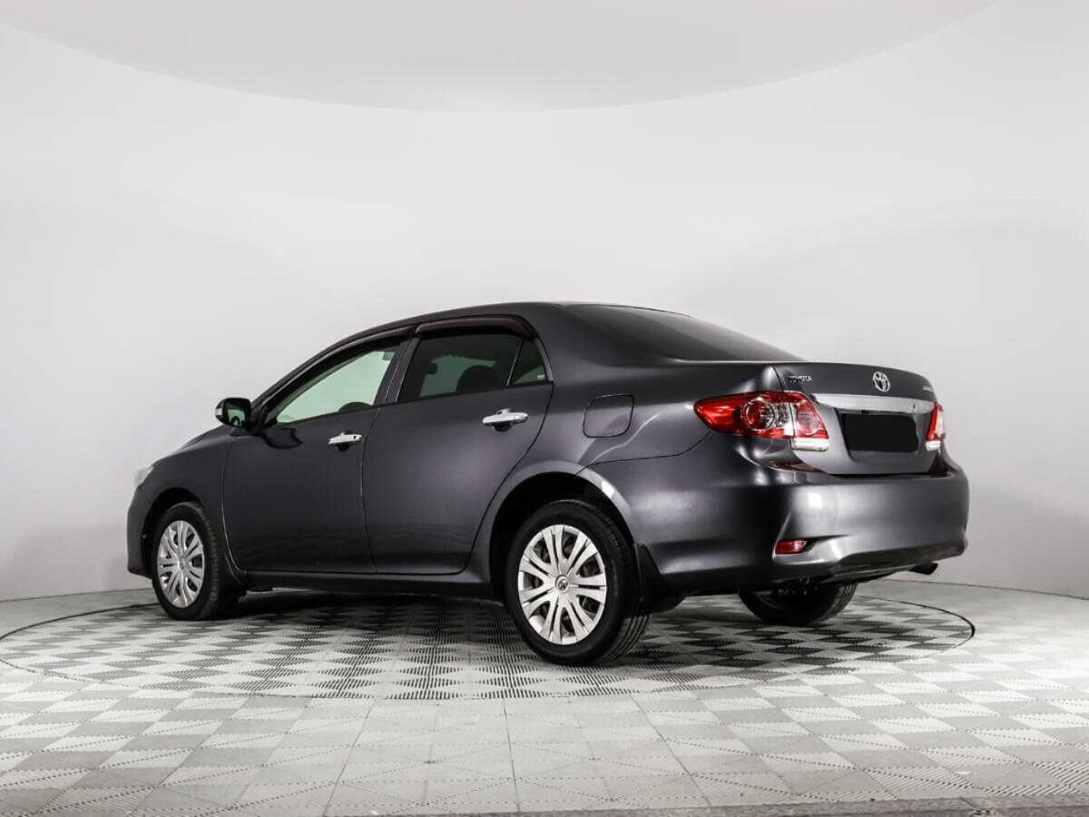 Toyota Corolla с пробегом — 2012 год. Фото: #6