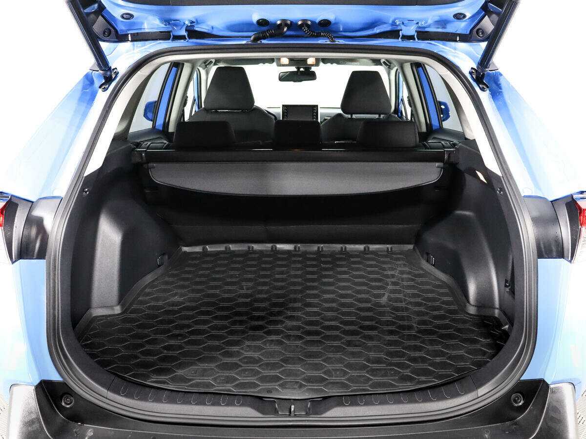 Toyota RAV4 с пробегом — 2021 год. Фото: #12