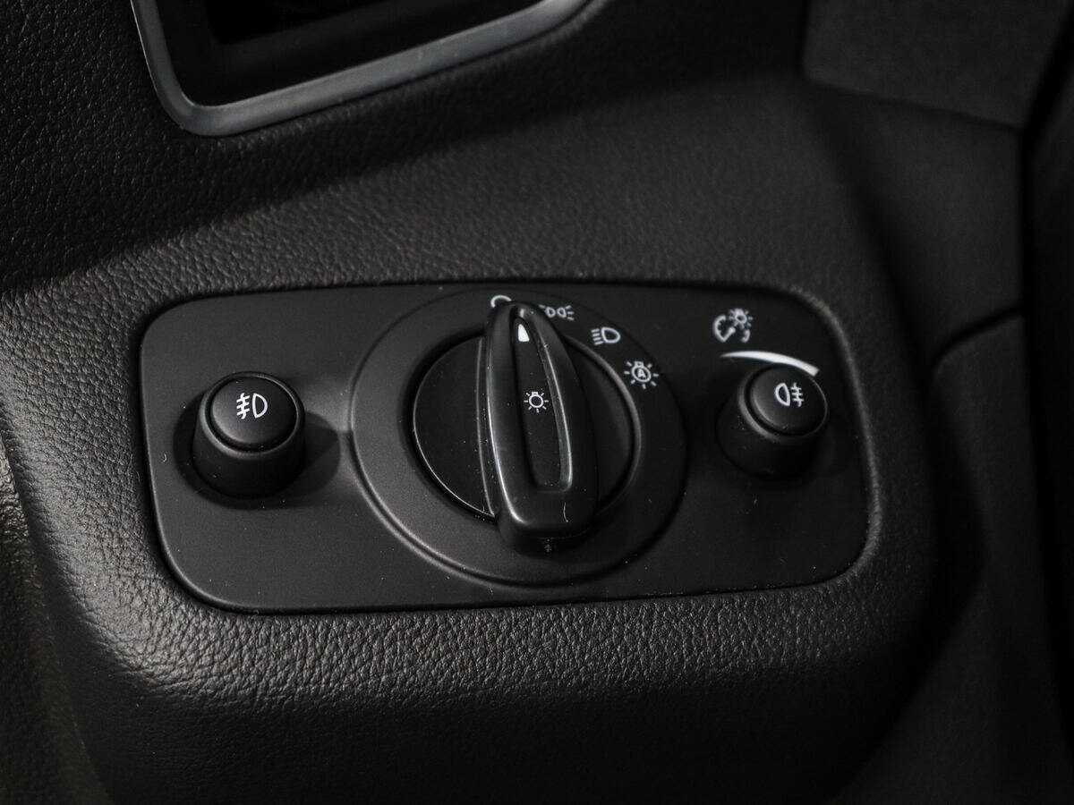 Ford Kuga с пробегом — 2014 год. Фото: #10