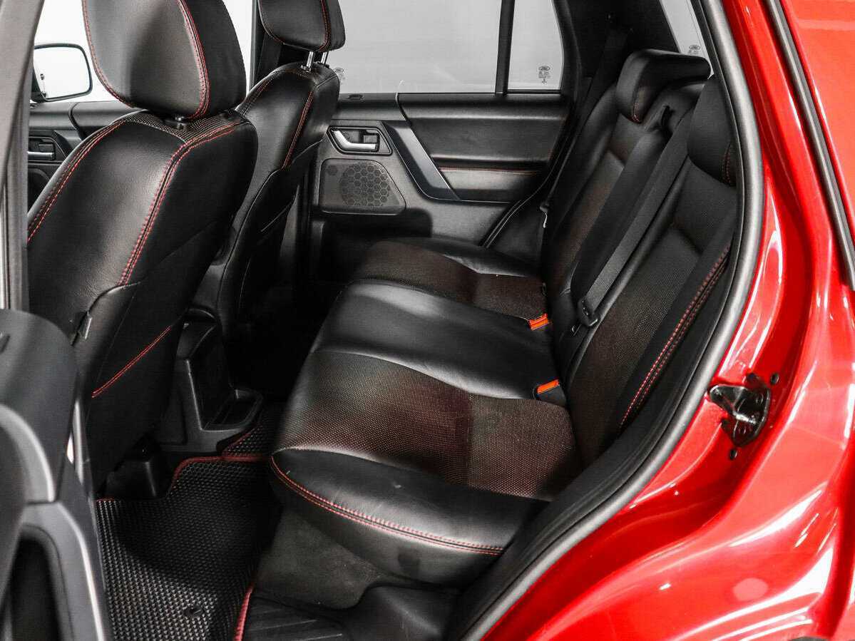 Land Rover Freelander с пробегом — 2014 год. Фото: #11