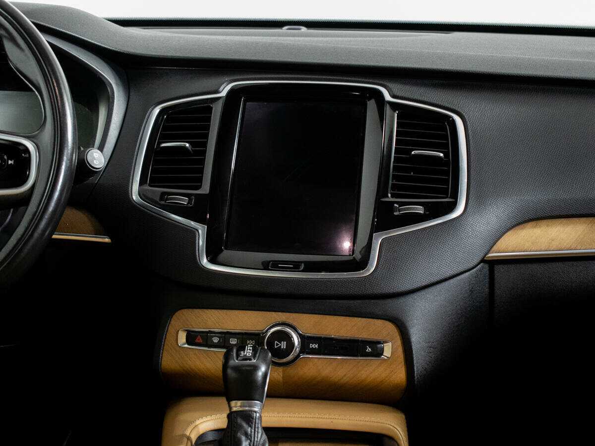 Volvo XC90 с пробегом — 2015 год. Фото: #7