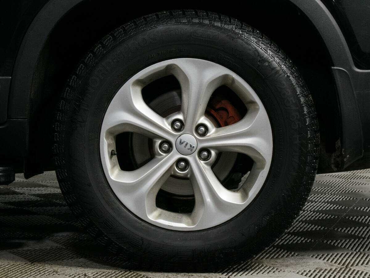 Kia Sorento с пробегом — 2017 год. Фото: #17