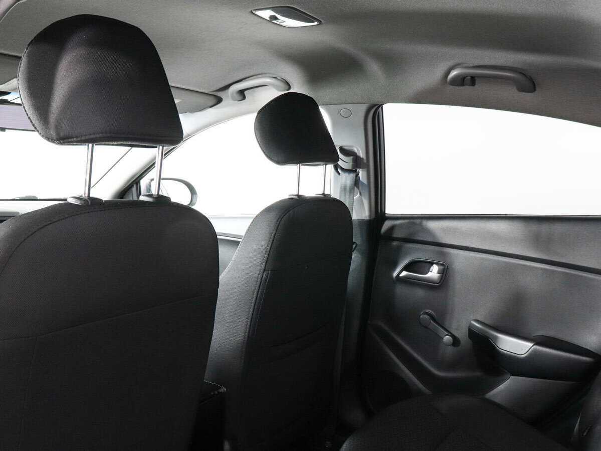 Kia Rio с пробегом — 2014 год. Фото: #7