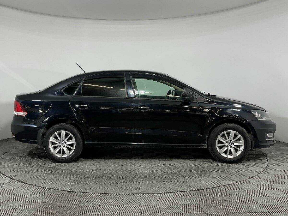 Volkswagen Polo с пробегом — 2016 год. Фото: #3