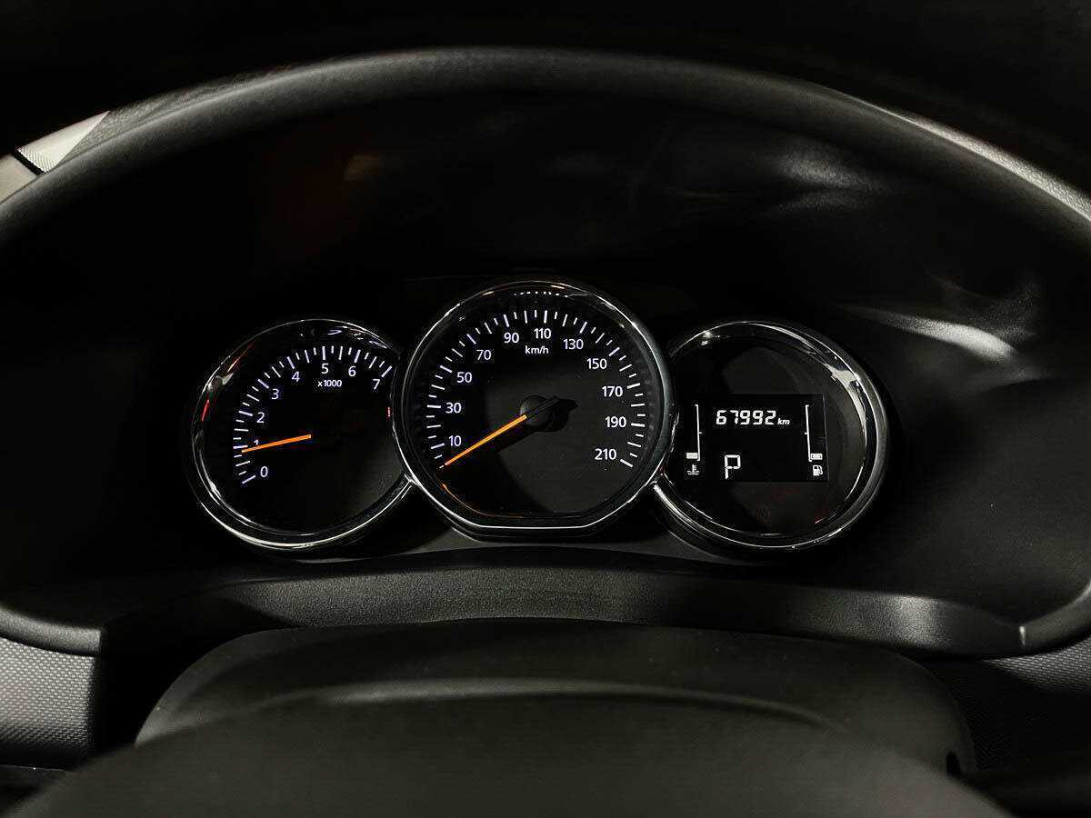 Renault Logan с пробегом — 2019 год. Фото: #6