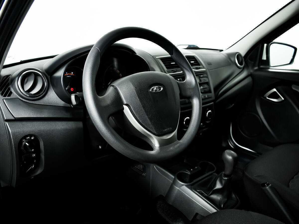 Lada (ВАЗ) Granta с пробегом — 2020 год. Фото: #12