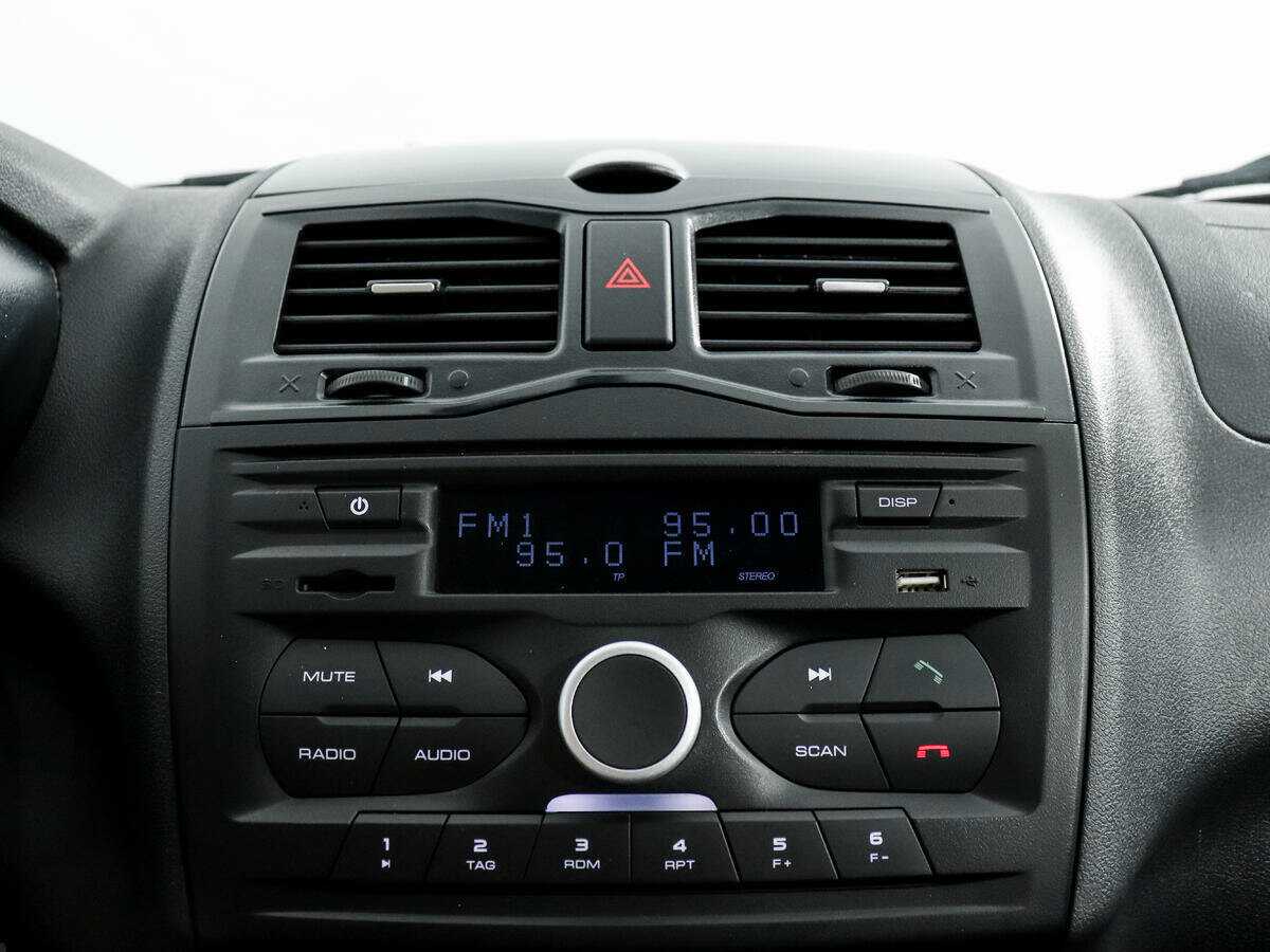 Lada (ВАЗ) Granta с пробегом — 2023 год. Фото: #12