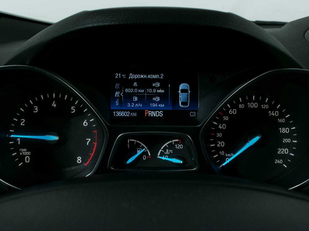 Ford Kuga с пробегом — 2017 год. Фото: #14