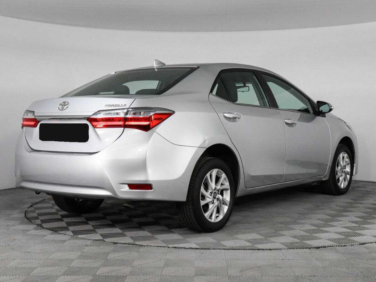 Toyota Corolla с пробегом — 2017 год. Фото: #4