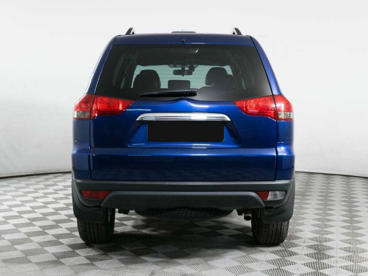 Mitsubishi Pajero Sport с пробегом — 2013 год. Фото: #5