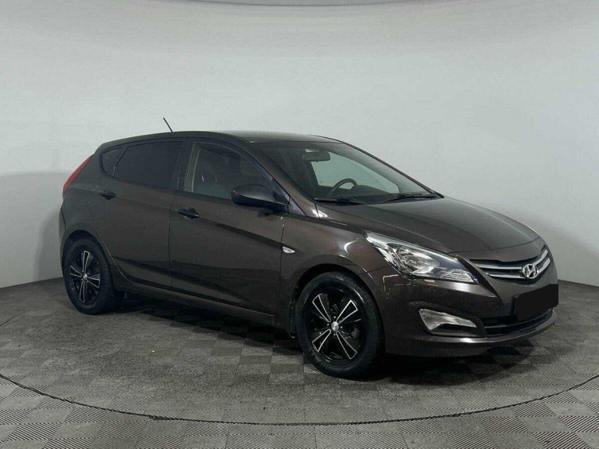 Hyundai Solaris с пробегом — 2016 год. Фото: #2