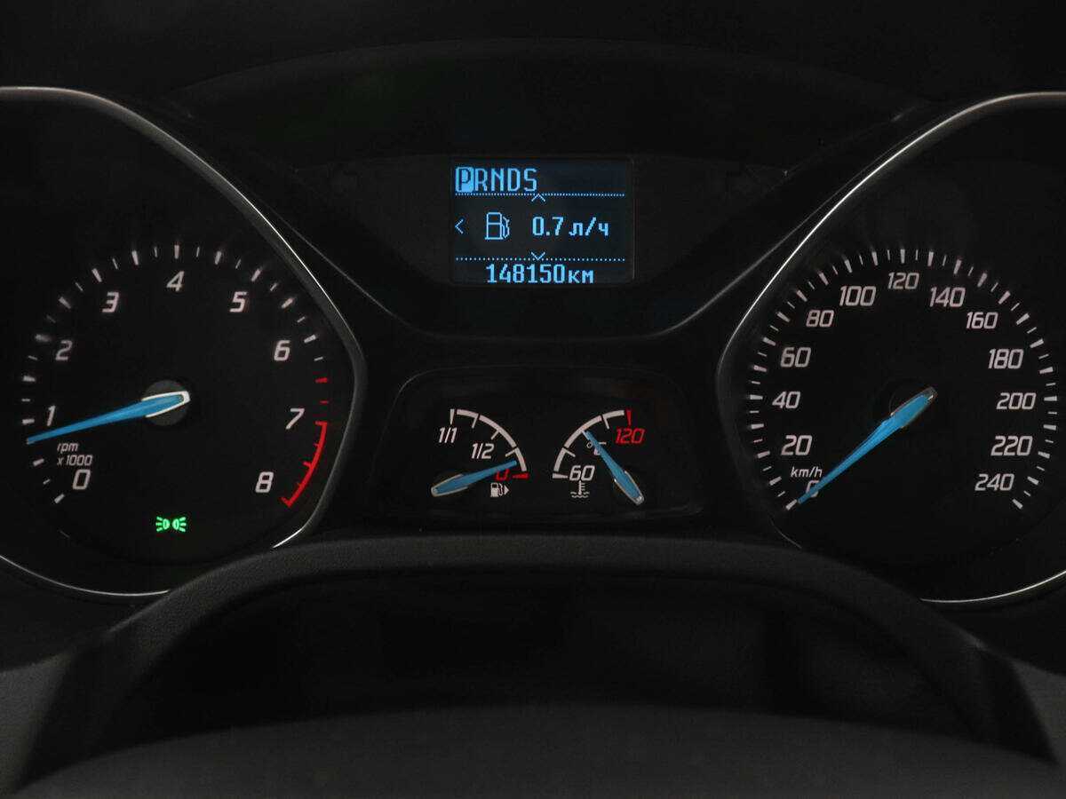 Ford Focus с пробегом — 2014 год. Фото: #10