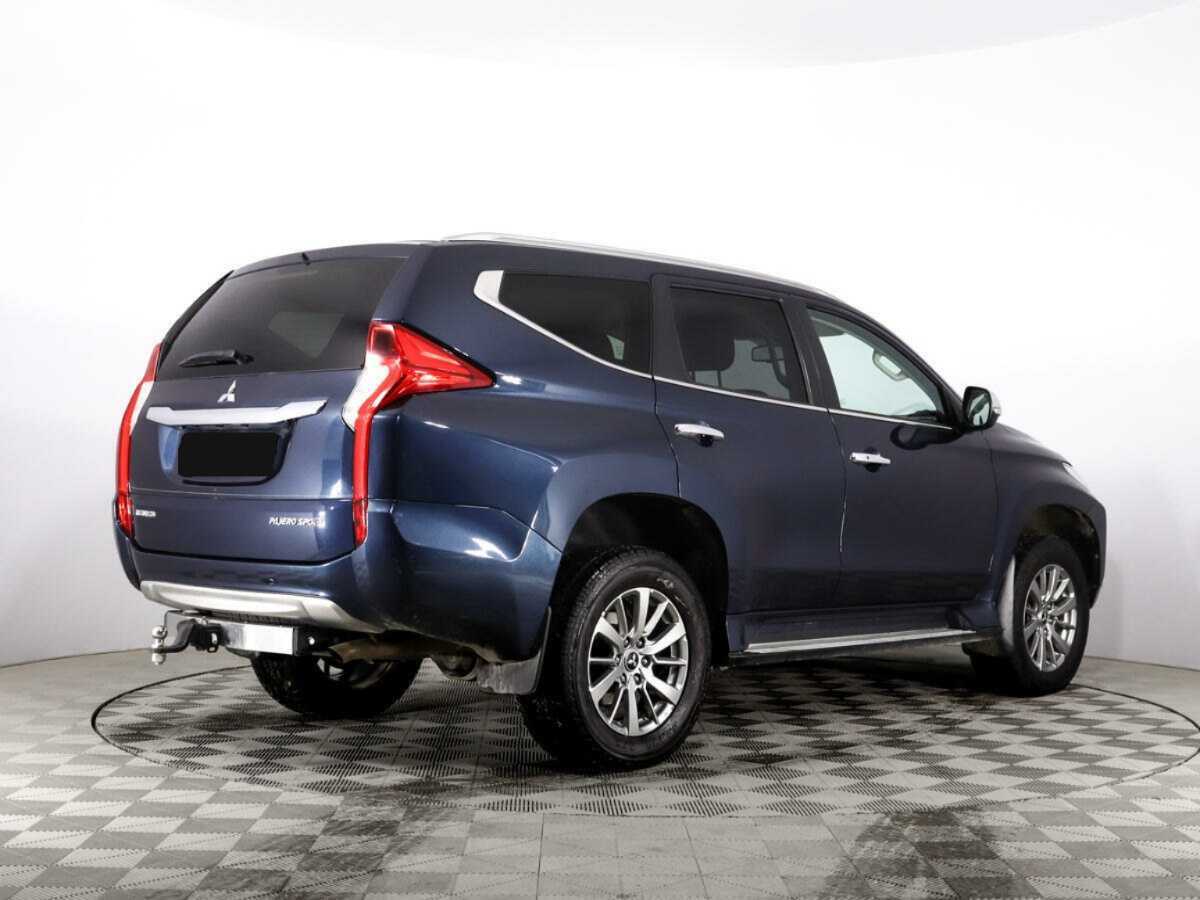 Mitsubishi Pajero Sport с пробегом — 2019 год. Фото: #4