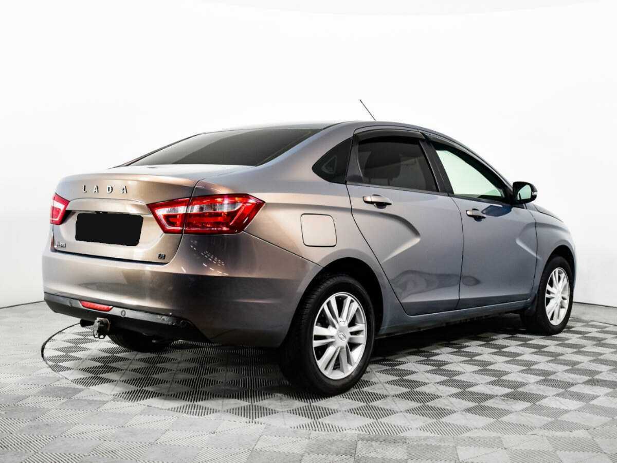 Lada (ВАЗ) Vesta с пробегом — 2019 год. Фото: #4