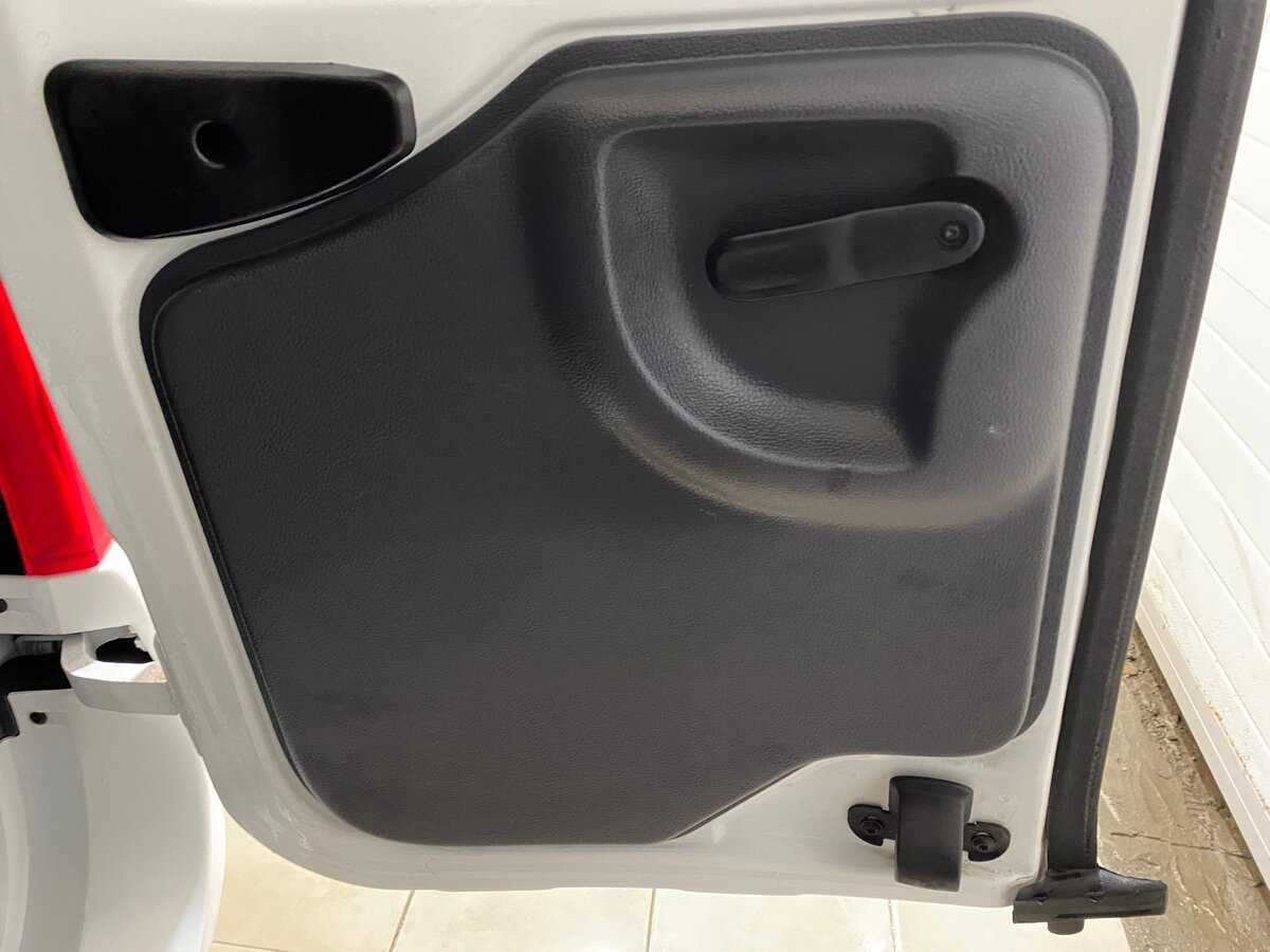 Lada (ВАЗ) Largus с пробегом — 2020 год. Фото: #19