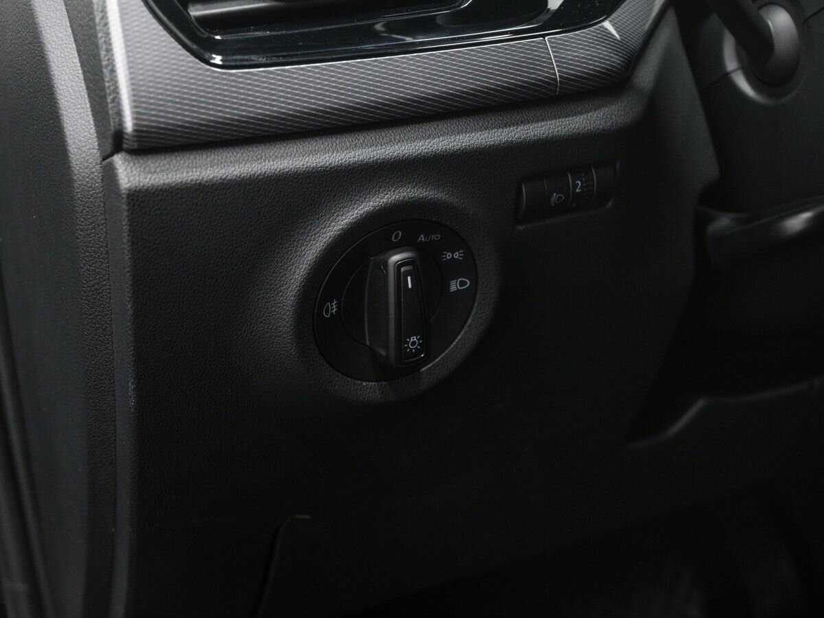 Volkswagen Polo с пробегом — 2021 год. Фото: #16