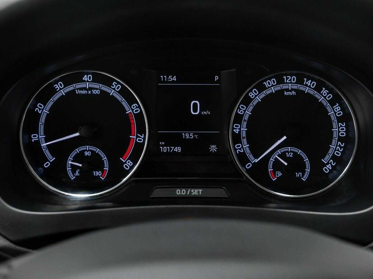 Skoda Rapid с пробегом — 2019 год. Фото: #21
